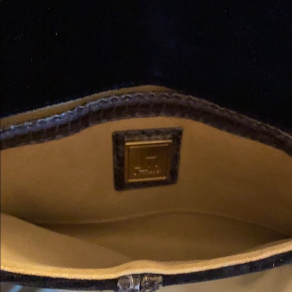 Jill Haber navy velvet clutch - Picture 5 of 5